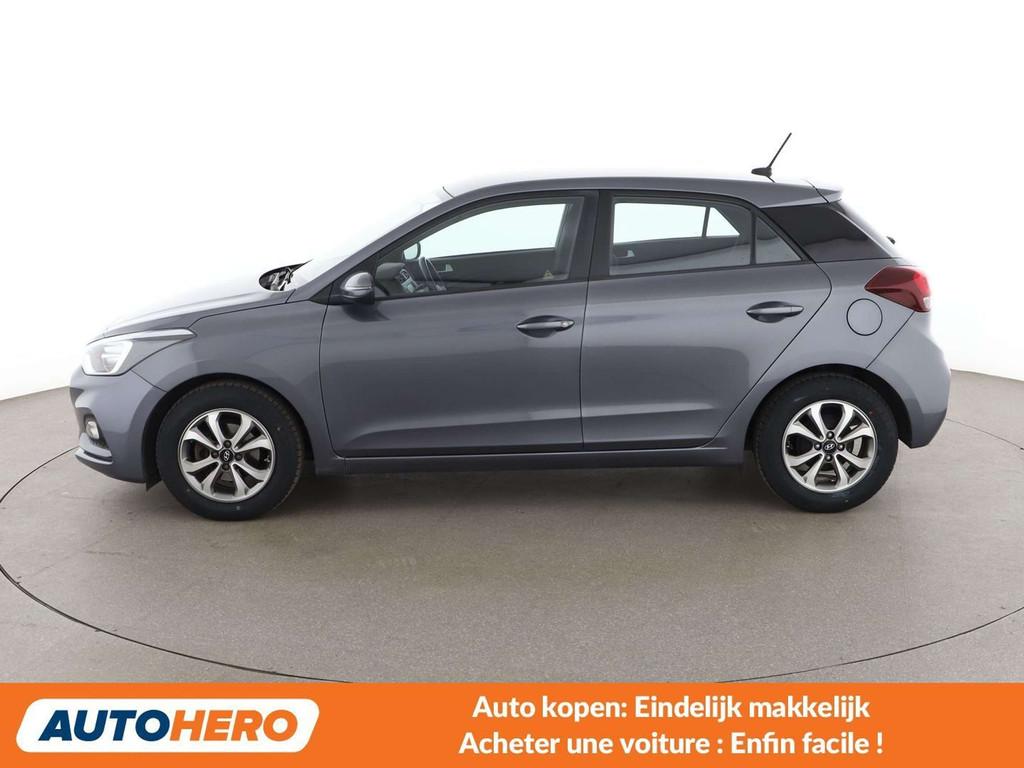 Hyundai i20 1.2 Essence (année de construction 2020), Autos, Argent ou Gris, Achat, Euro 6, Boîte manuelle