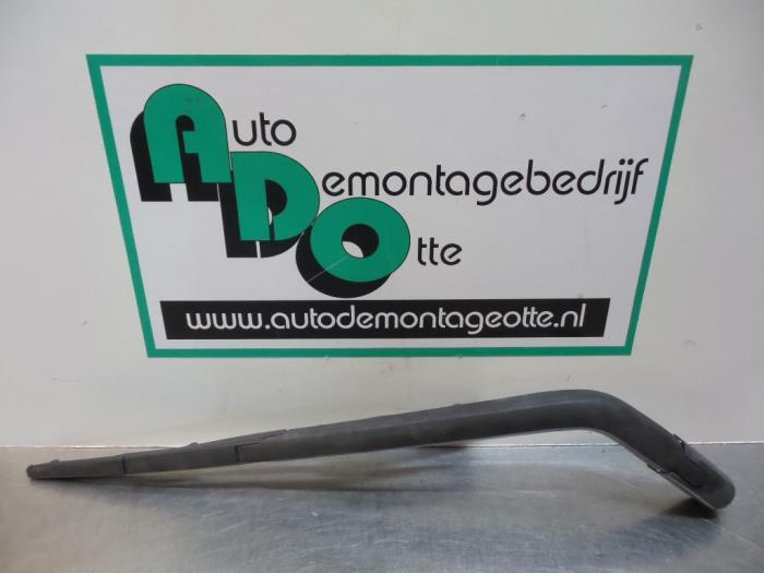 Bras essuie-glace arrière d'un Toyota Corolla Verso, -, Toyota, Utilisé, -