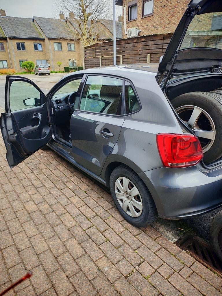 Volkswagen Polo 1.2 gekeurd voor verkoop, Auto's, Volkswagen, Voorwielaandrijving, Stof, Particulier, Dealer onderhouden