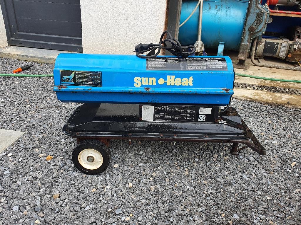 Sun Heat HETELUCHTKANON OP PETROLEUM/DIESEL MET, Ophalen, Hoog rendement (Hr), Kachel, 150 cm of meer