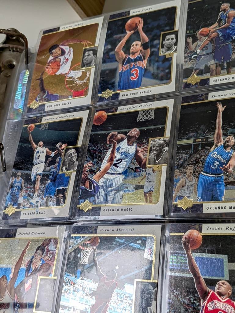 Bijna compleet album NBA kaarten Skybox 1995& Upperdeck 1996