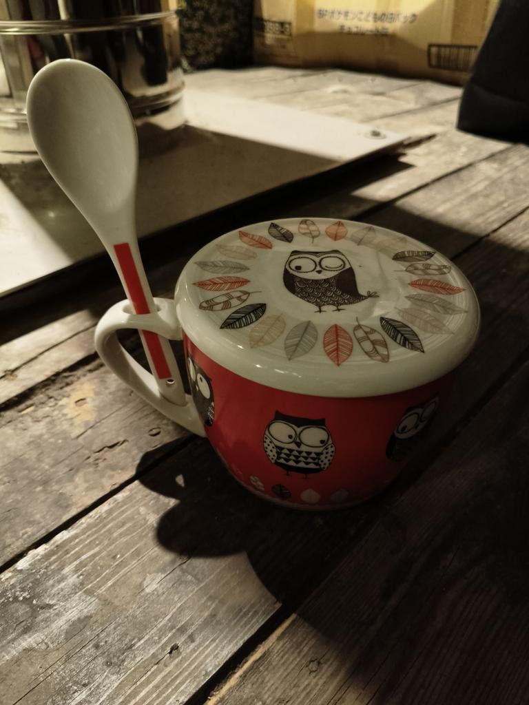 Bol à soupe avec cuillère et couvercle, Maison & Meubles, Cuisine | Vaisselle, Enlèvement ou Envoi