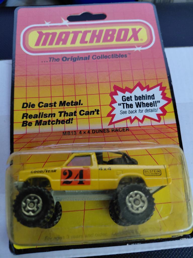 Matchbox 13H 4X4 Dunes Racer (Blister), Hobby en Vrije tijd, Ophalen of Verzenden, Zo goed als nieuw, Auto