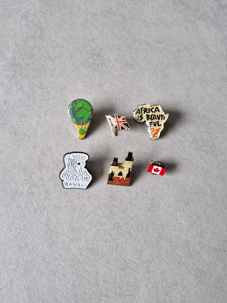 pins €1 per stuk, Ophalen of Verzenden, Stad of Land, Speldje of Pin