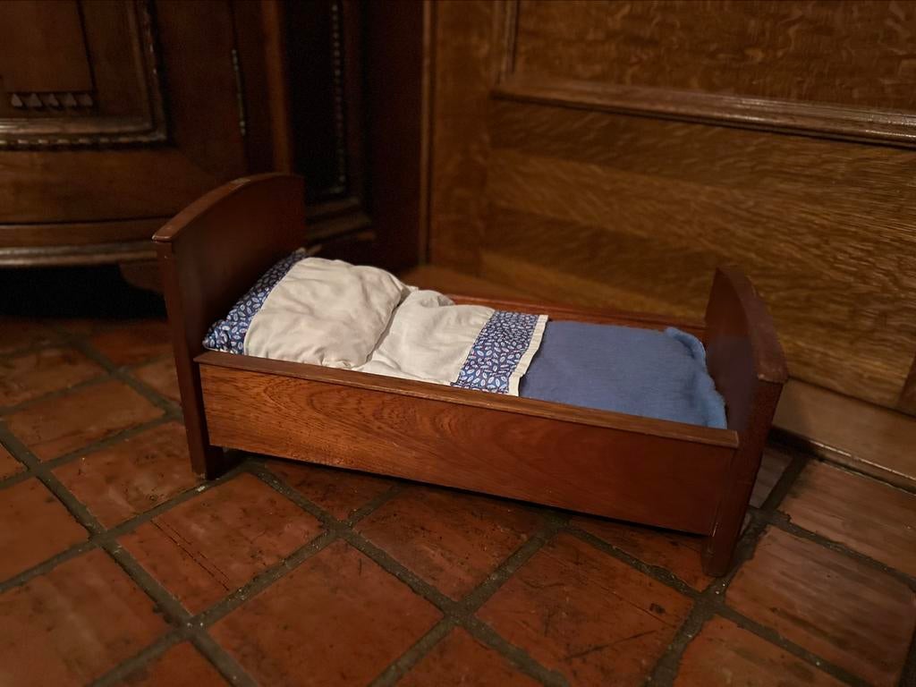 Houten vintage poppenbedje poppenwieg poppenbed, Enlèvement ou Envoi