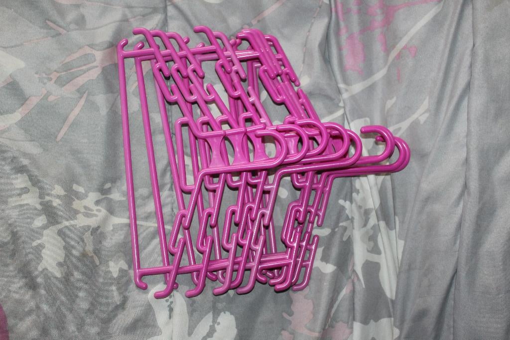 lot de cintres fille rose, Vêtements | Femmes, Cintres, Enlèvement ou Envoi, Utilisé