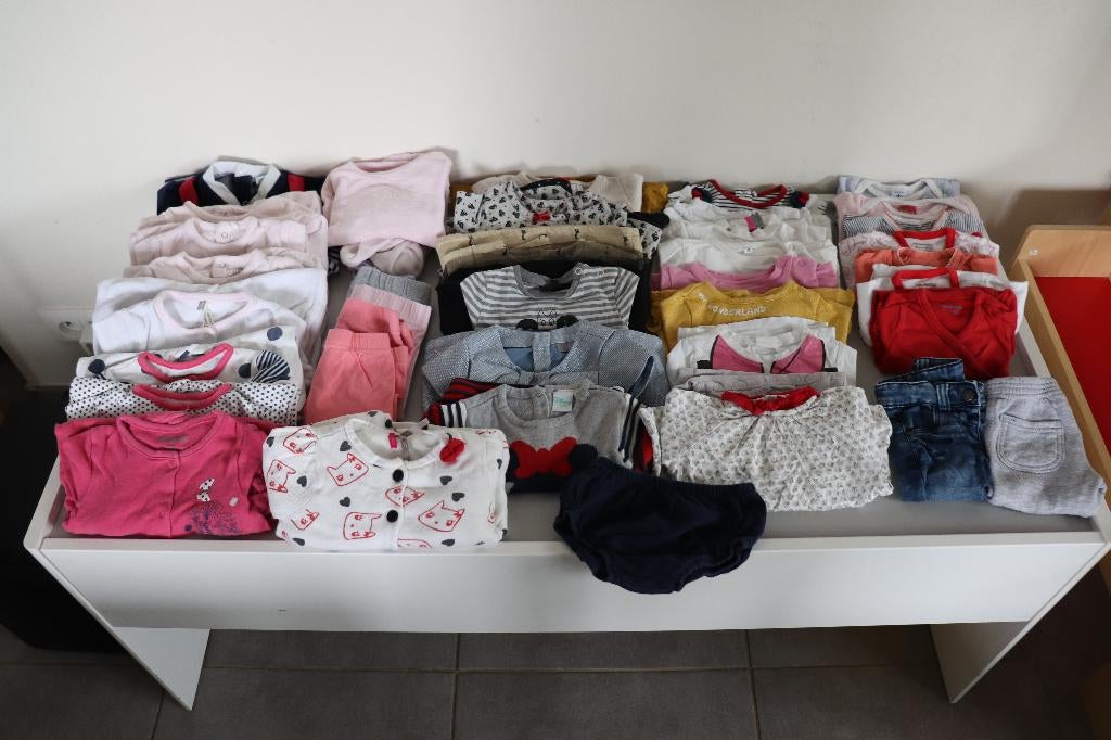 Lot vêtements FILLE - 6 mois, Enfants & Bébés, Enlèvement, Utilisé