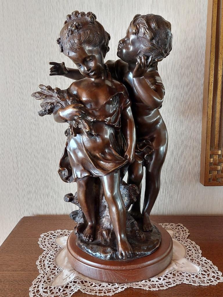 Auguste Moreau Bronze Sculpture of Boy and Girl, Antiquités & Art, Art | Sculptures & Bois, Enlèvement