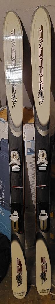 Paire de skis Rossignol Bandit B3 – 185 cm, Sports & Fitness, Ski & Ski de fond, Utilisé, Skis, Rossignol, Carving, 180 cm ou plus