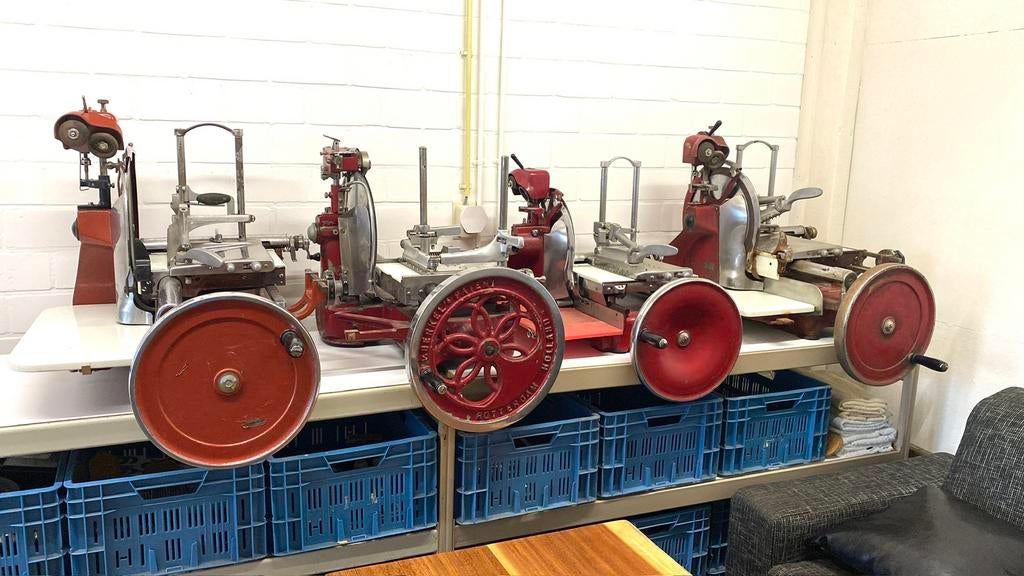 GEZOCHT OUDE BERKEL SNIJMACHINE VLEESSNIJMACHINE HANDWIEL, Ophalen