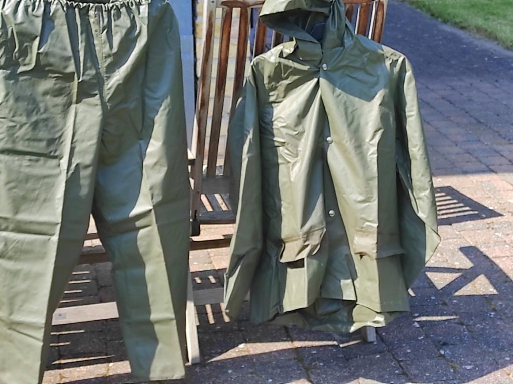 Vêtements imperméables (cyclisme) - pantalon & veste - NEUF, Neuf, Vêtements d'extérieur, Femmes, Enlèvement ou Envoi