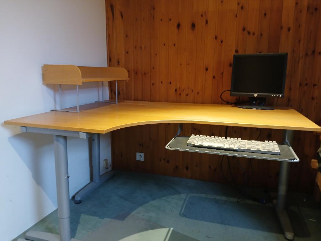 Bureau IKEA, Maison & Meubles, Enlèvement, Réglable en hauteur, Comme neuf