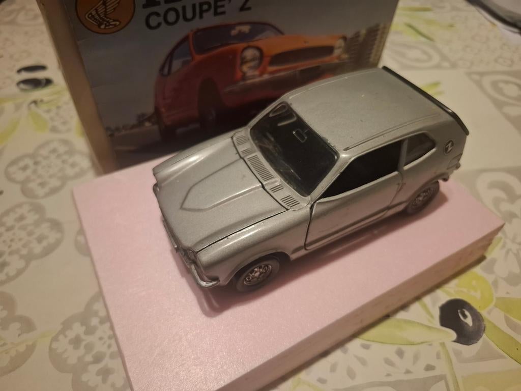 Honda Z Coupé 1/24, Hobby en Vrije tijd, Modelauto's | 1:24, Ophalen of Verzenden, Gebruikt, Auto, Overige merken