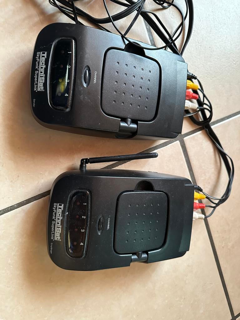 Amplificateur de signal vidéo par onde peritel, TV, Hi-fi & Vidéo, Enlèvement ou Envoi