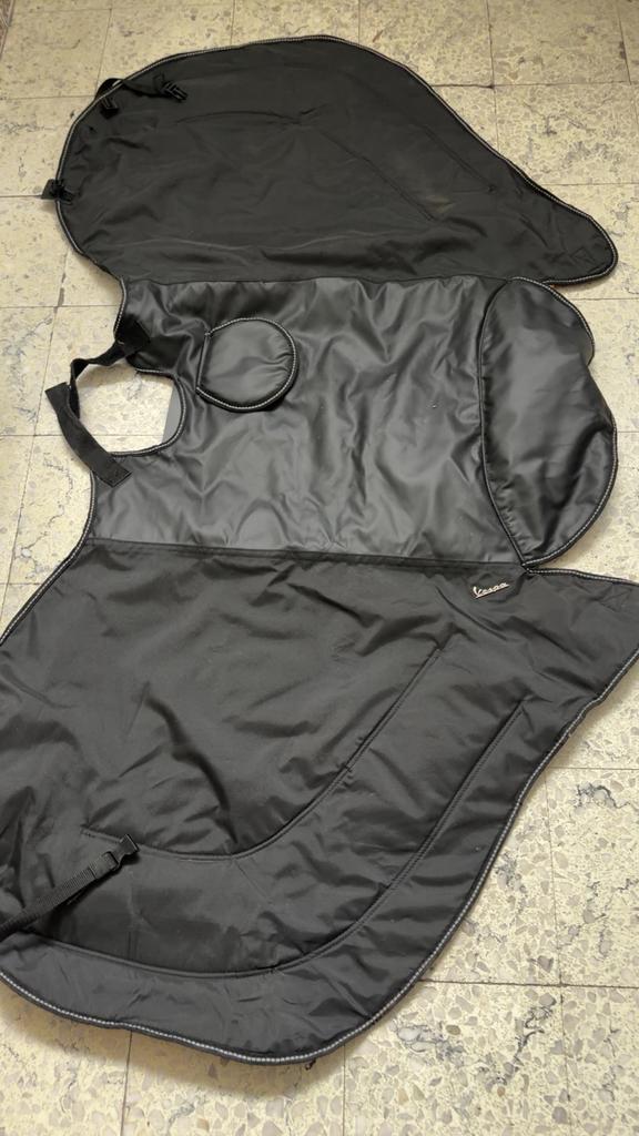 Vespa beenkleed, Fietsen en Brommers, Brommers | Toebehoren, Ophalen of Verzenden, Zo goed als nieuw