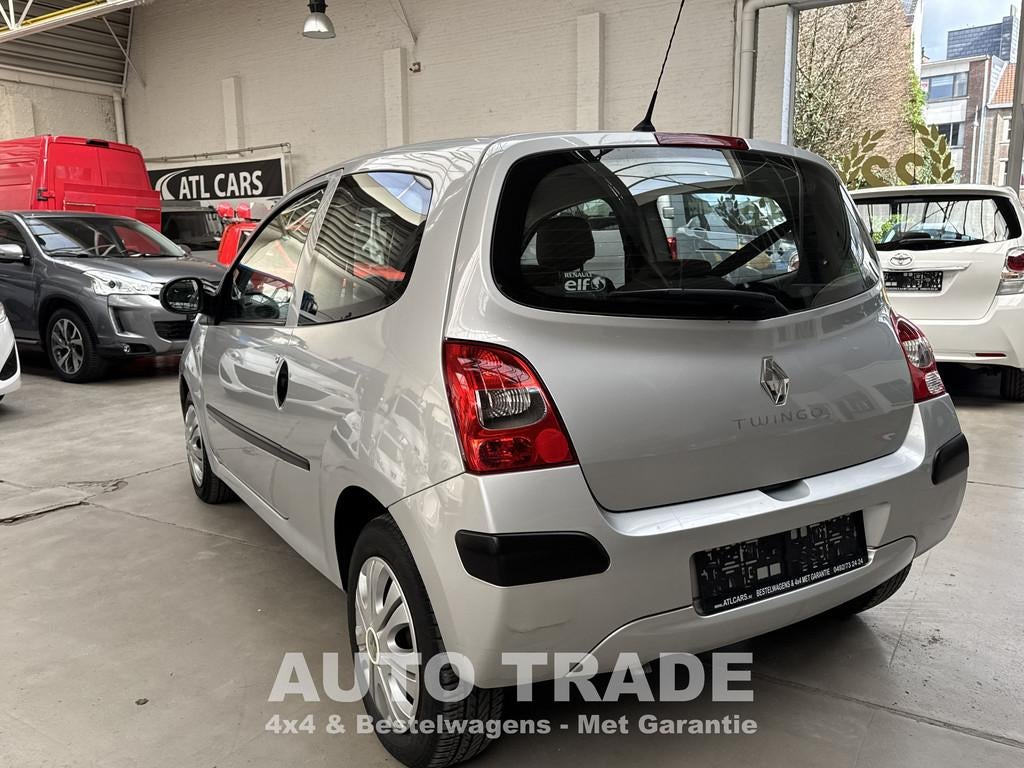 Renault Twingo 1.2 Benzine | Lage inschrijving | 1 jaar gara, Voorwielaandrijving, 4 zetels, Gebruikt, 4 cilinders