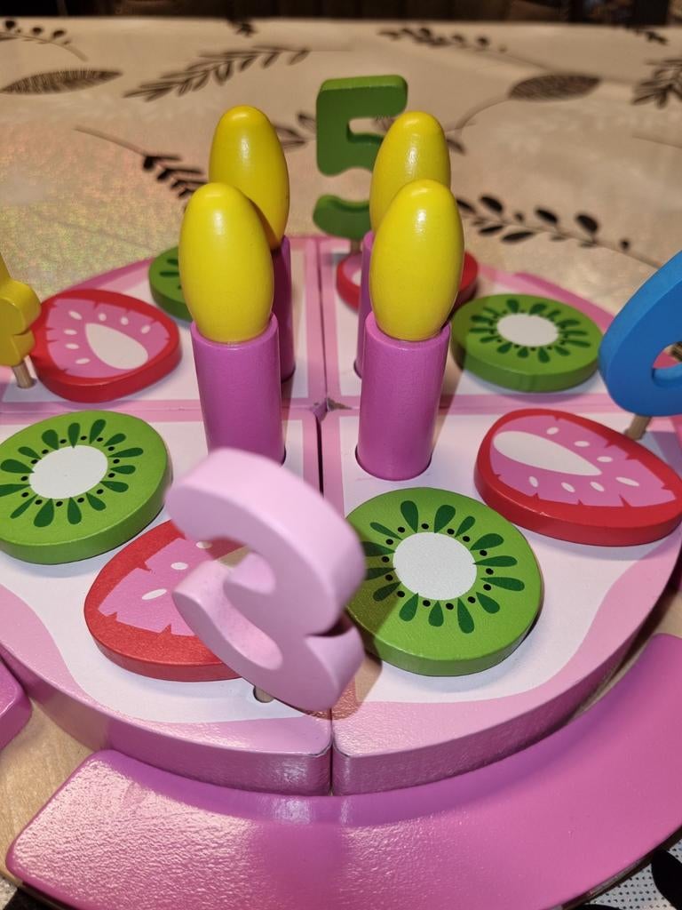 Gâteau anniversaire en bois pour petits a partir de 3 ans, Enlèvement, Bois
