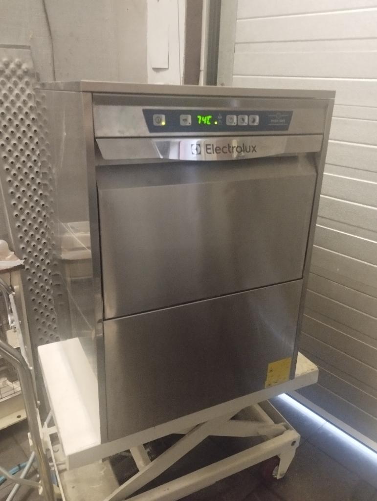 professionele vaatwasser horeca te koop, Elektronische apparatuur, Vaatwasmachines, Ophalen, Gebruikt, Minder dan 85 cm, 60 cm of meer