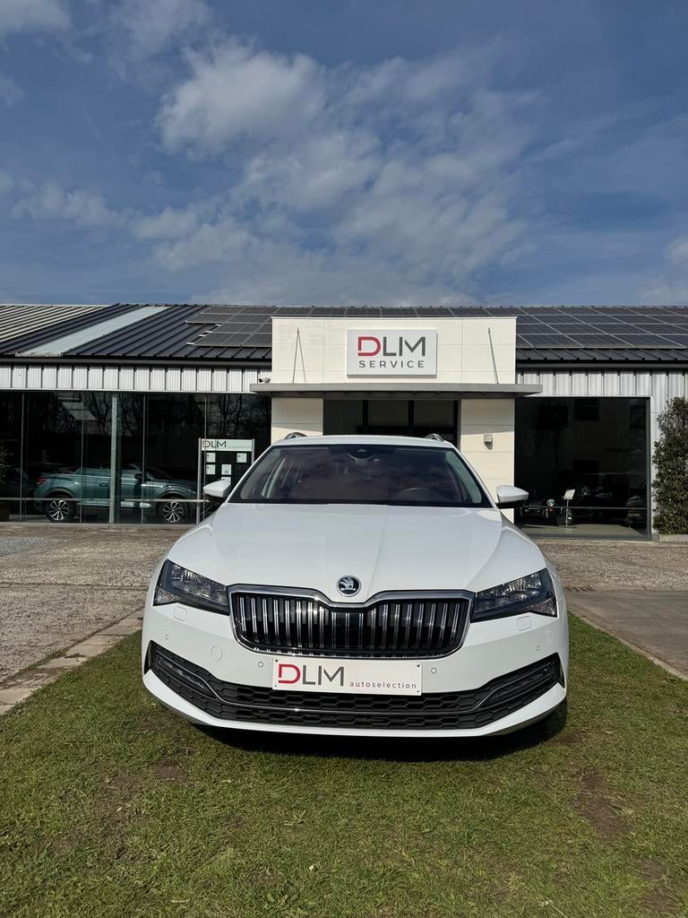 Skoda Superb Combi 1.6 tdi Dsg Style attache remorque, Achat, Euro 6, Entreprise, Garantie prolongée