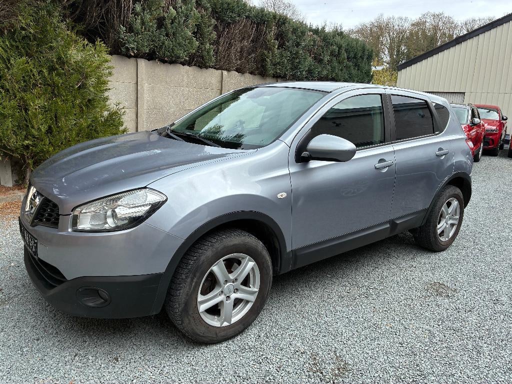 Nissan Qashqai 1.6i 2WD Visia marchand//export !!, 139 g/km, Entreprise, Boîte manuelle, Noir