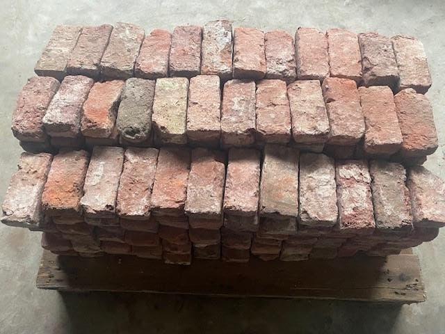 Klampstenen, Enlèvement, Utilisé, Briques