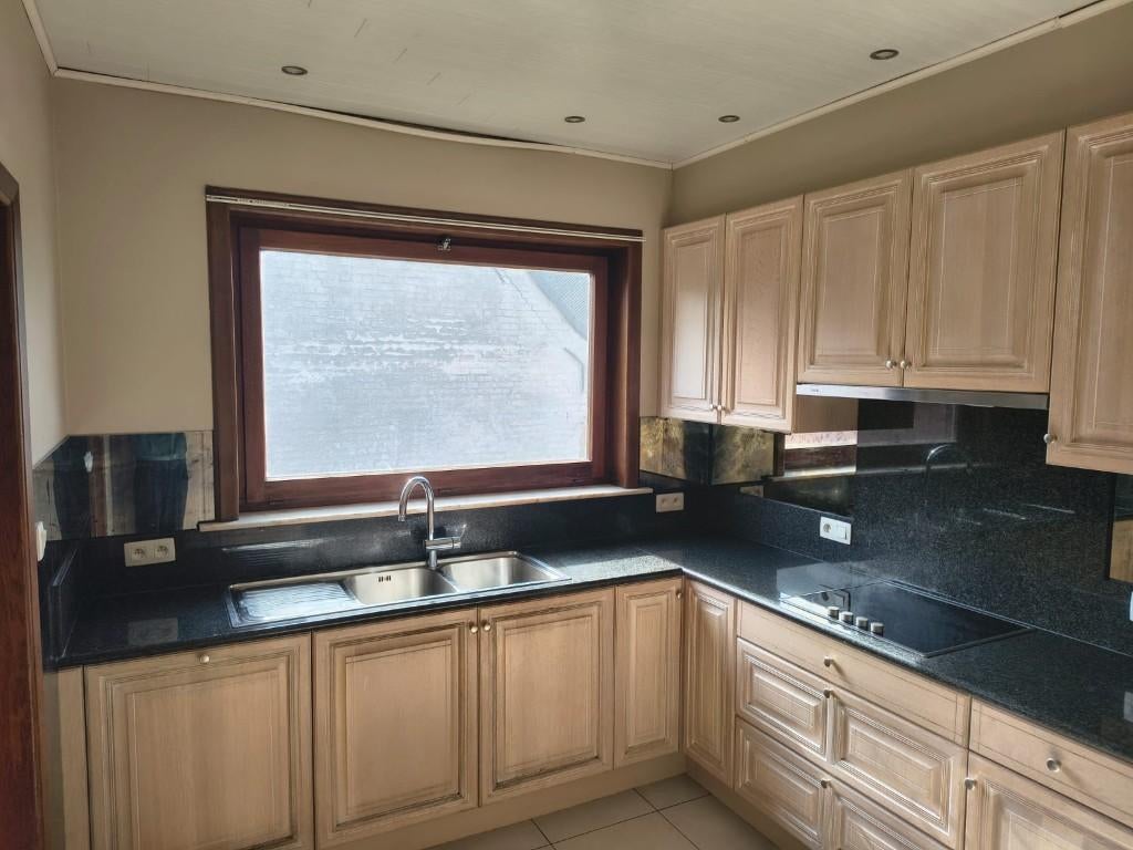 Keuken (eiken kastdeuren, graniet werkblad), Huis en Inrichting, Ophalen, Gebruikt, Graniet of Steen, Hoekkeuken