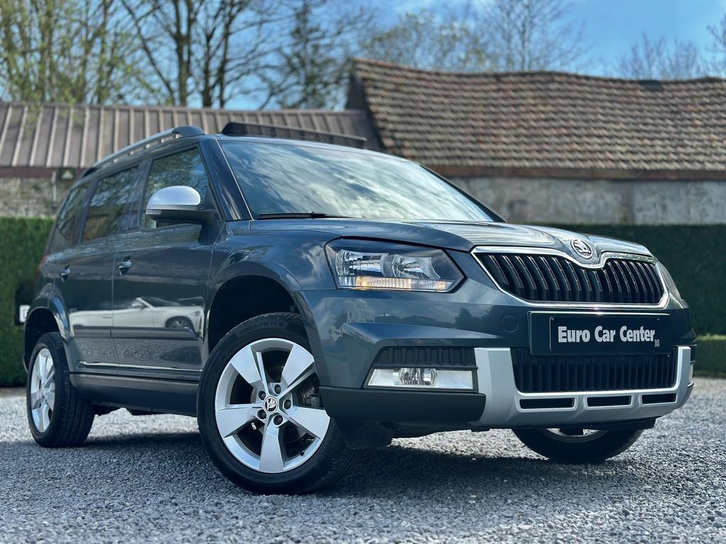 Skoda Yeti 1.2i Outlander / ELECTRIC PANO / CAMERA / AUTOMAT, Voorwielaandrijving, Gebruikt, Zwart, 4 cilinders