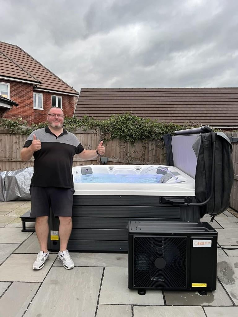 Neuf jacuzzi 4 pls + pompe a chaleur jusqu'a 80% d'economie, Jardin & Terrasse, Enlèvement, Neuf, Pompe