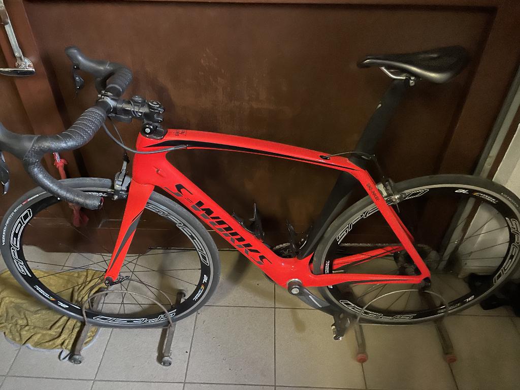 magnifique vélo S-works venge rocket rouge taille 54, Vélos & Vélomoteurs, Enlèvement