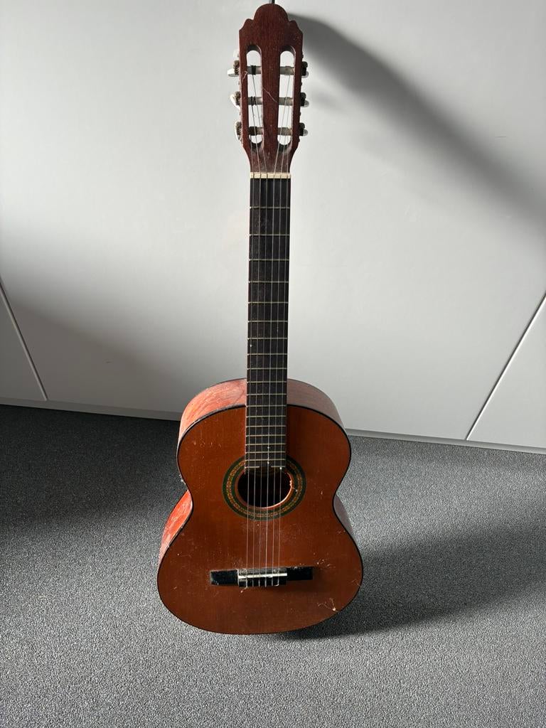 Melody gitaar 420, Ophalen, Gebruikt