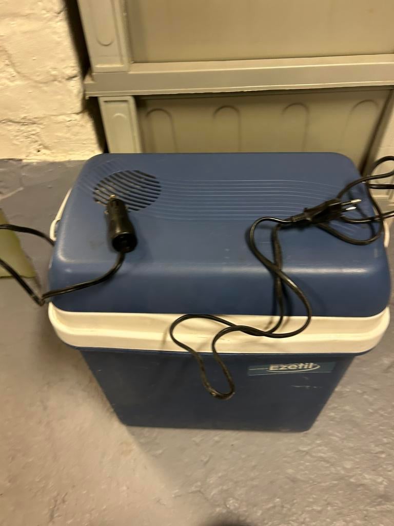 Koelbox25L, Caravanes & Camping, Glacières, Enlèvement, Utilisé, Glacières, Électrique