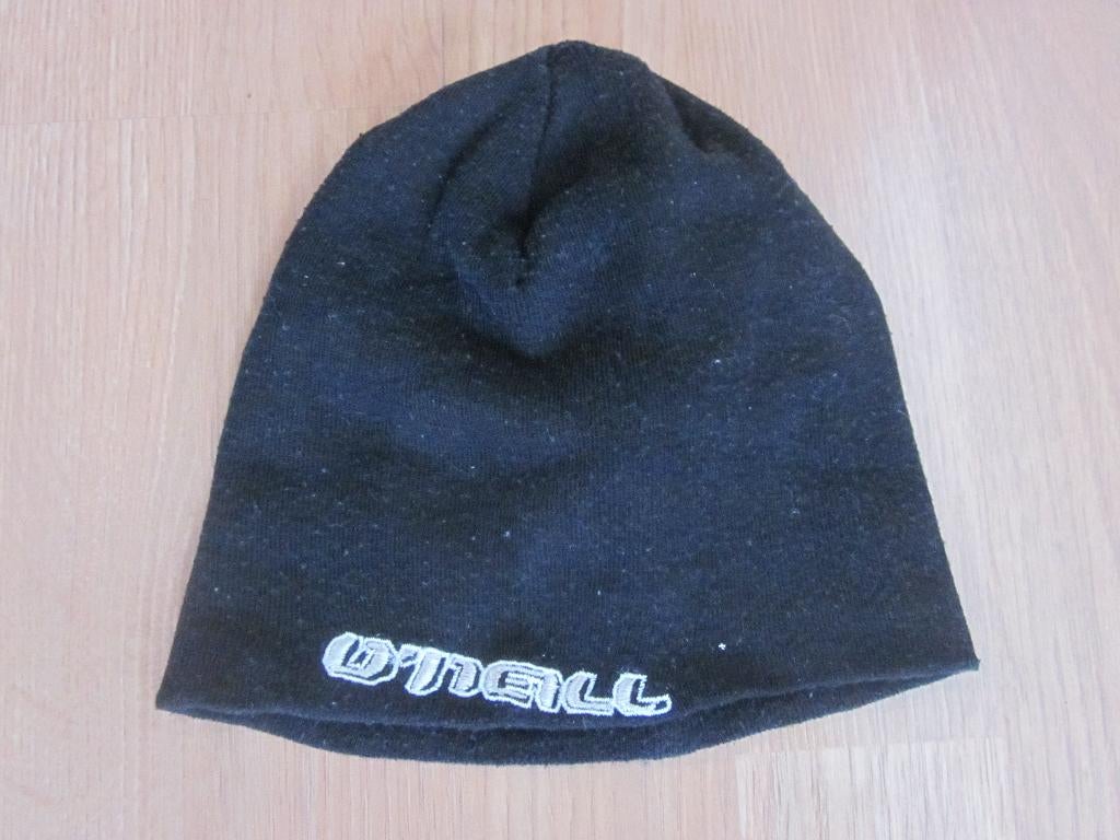 zwarte muts van het merk O'Neill, Kinderen en Baby's, Kinderkleding | Mutsen, Sjaals en Handschoenen, Gebruikt, Ophalen of Verzenden