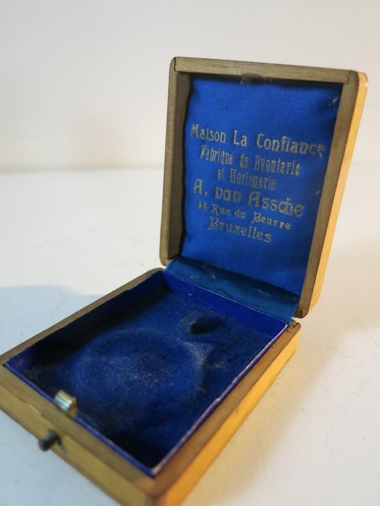 Montre de poche ancienne en bois 1905, Enlèvement ou Envoi