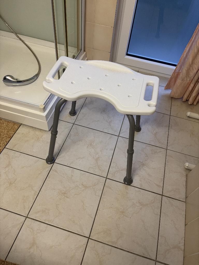 chaise de douche, Enlèvement, Comme neuf
