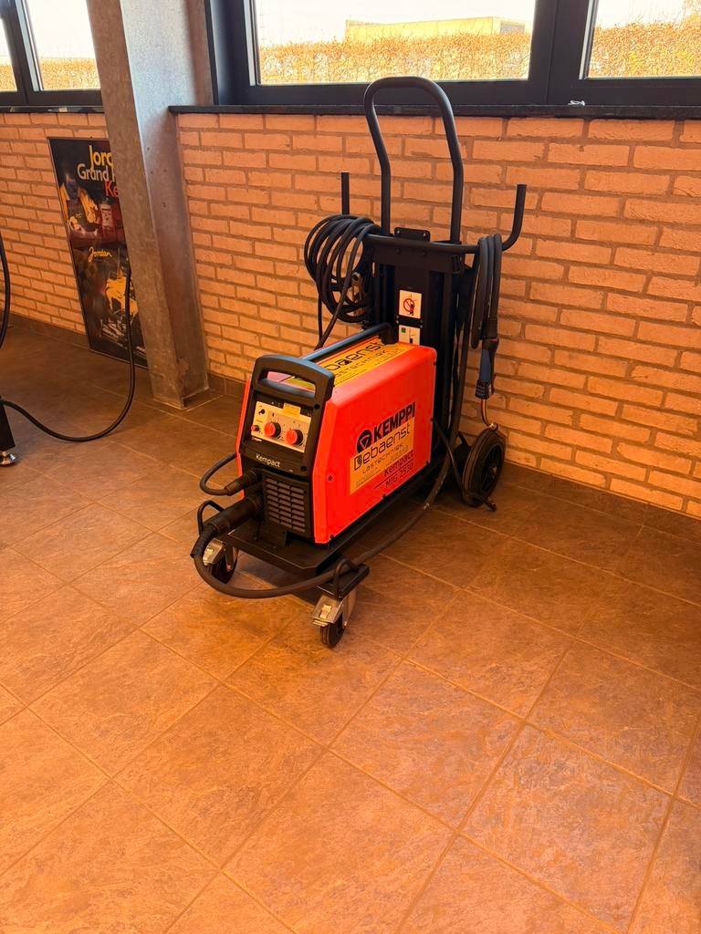 Kempact RA, Doe-het-zelf en Bouw, Ophalen, Zo goed als nieuw