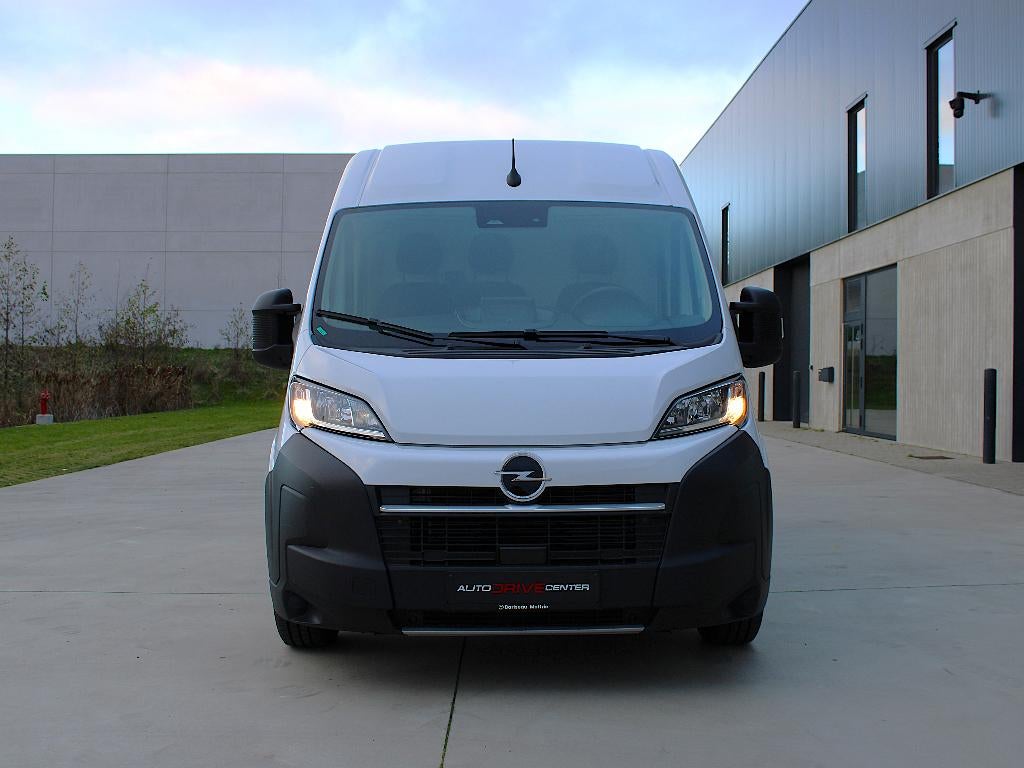 Opel Movano 2.2 - 140pk - L2H2 * Camera * Navigatie *Cruise, Autos, Achat, Boîte manuelle, Entretenue par le concessionnaire, Noir
