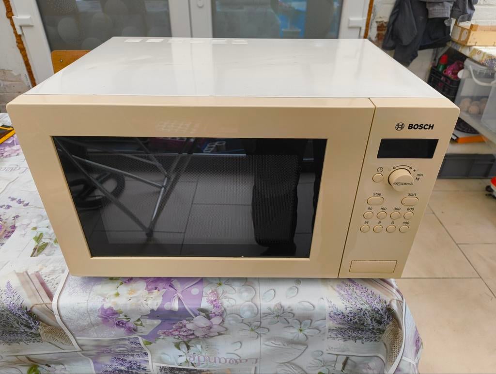 Micro ondes bosch 900w, Elektronische apparatuur, Microgolfovens, Ophalen