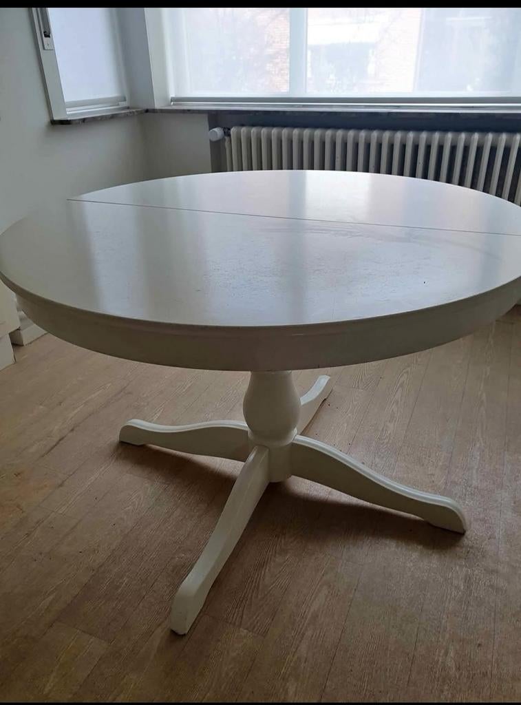 Witte Ikea tafel., Enlèvement