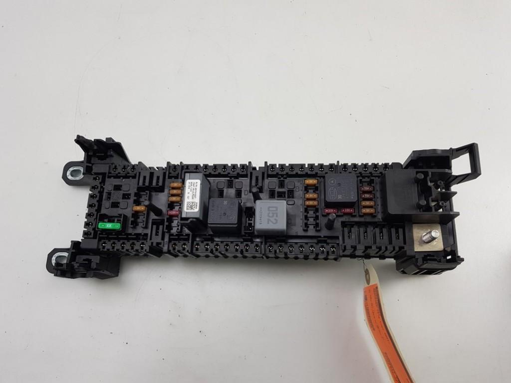 BOITIER FUSIBLES Vito (447.6) (|A4475460046|A4475407780|), Mercedes-Benz, Utilisé, Lisa.Scalzo@aptiv.com, Aptiv PLC