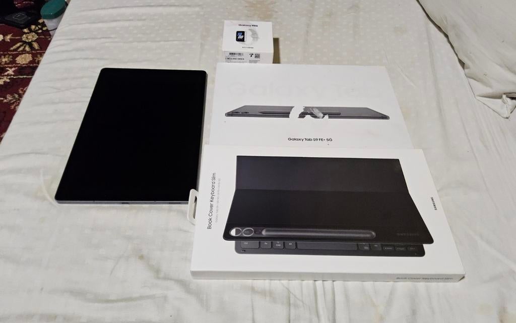Samsung Galaxy Tab S9 FE +, 5g toestenbord ,accessoires, Ophalen of Verzenden