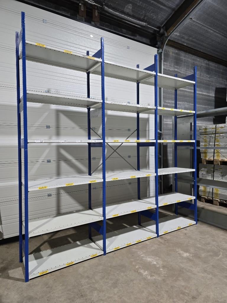 Étagère STOW, Enlèvement