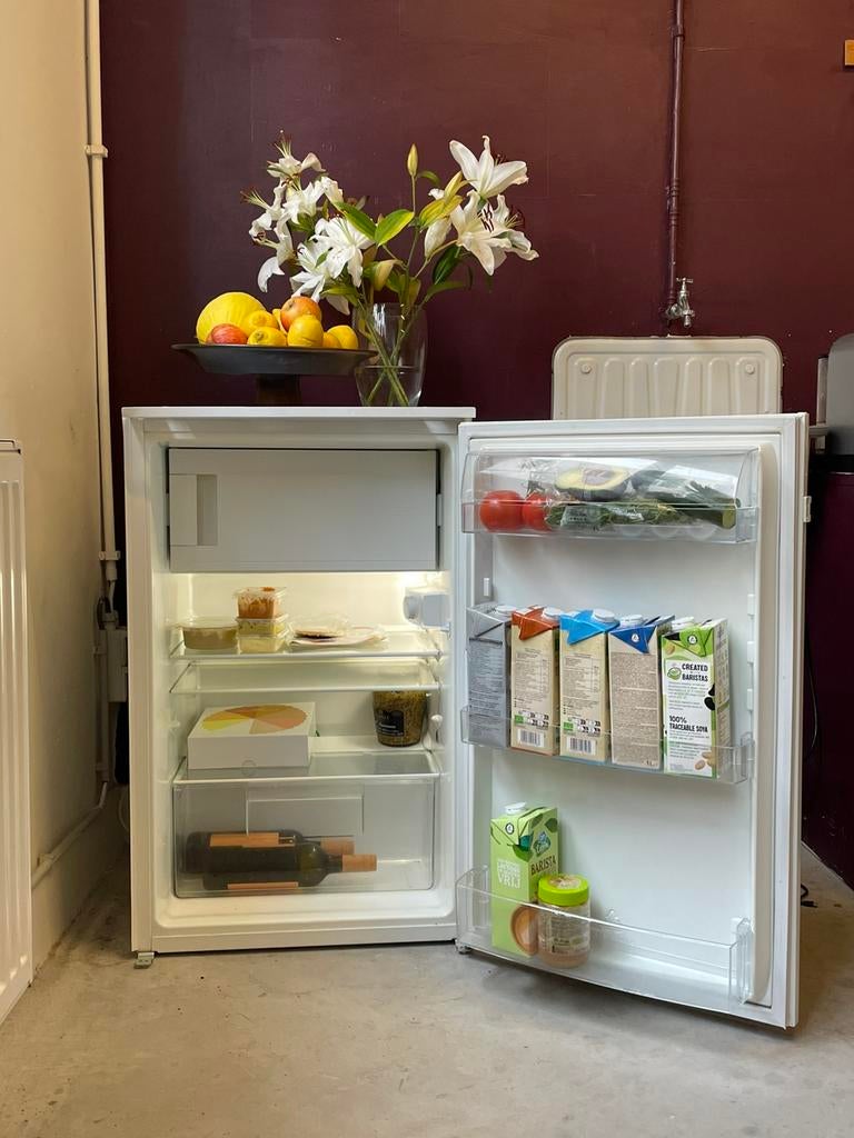 IKEA SVALKAS inbouw koelkast met vriesvak, Ophalen, Zo goed als nieuw, Met vriesvak