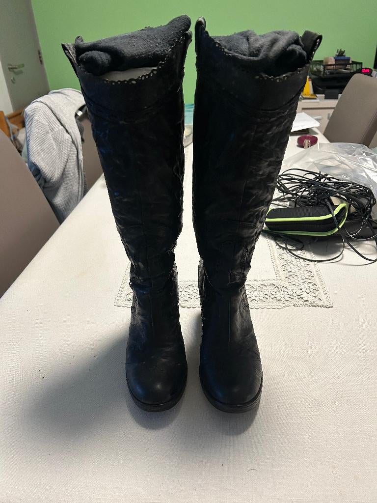 Merkschoenen dames hoge laarzen M40, Comme neuf, Enlèvement, Bottes hautes, Noir