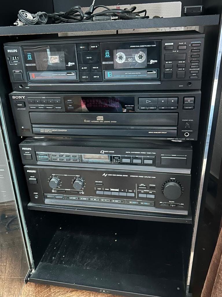 Stereo toren, Philips, Enlèvement, Utilisé, Composants en vrac