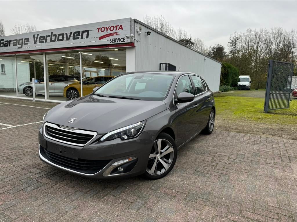PEUGEOT 308 BENZ 1.2 PURETECH NAV|BLUETOOTH, Auto's, Peugeot, Voorwielaandrijving, Stof, 1199 cc, Bruin