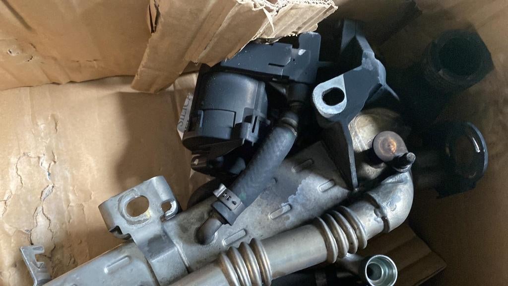 Vanne EGR pour BMW serie 4, été placé sur ma série 4 de 2015, Autos : Pièces & Accessoires, Systèmes d'échappement, Enlèvement ou Envoi