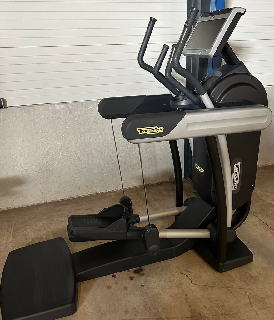 Vélo elliptique Technogym Vario Excite+ 700 UNITY, noir, Enlèvement ou Envoi