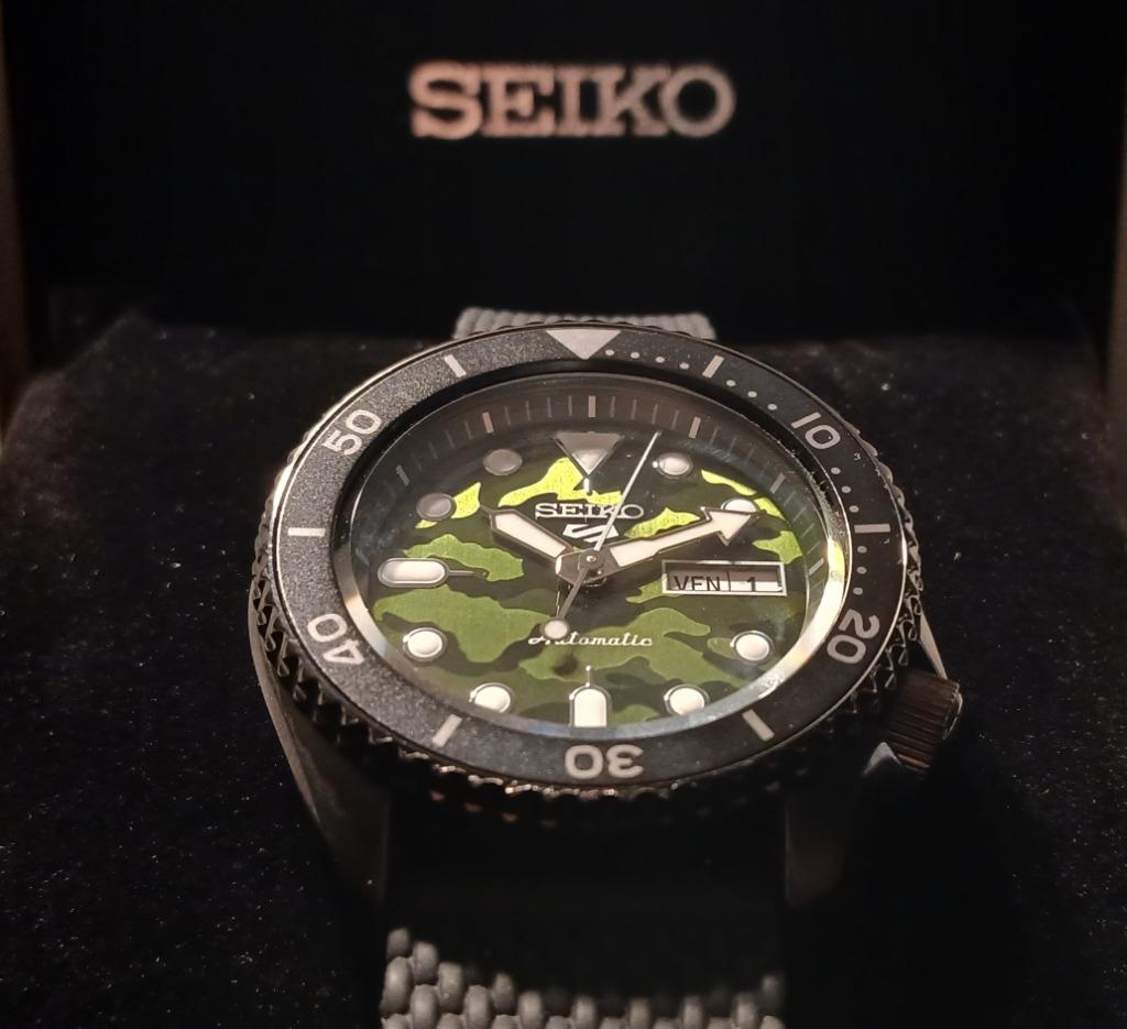 Seiko 5 Sports Automatic – Camo Dial – 4R36 – 2 banden, Handtassen en Accessoires, Horloges | Heren, Seiko, Staal, Polshorloge
