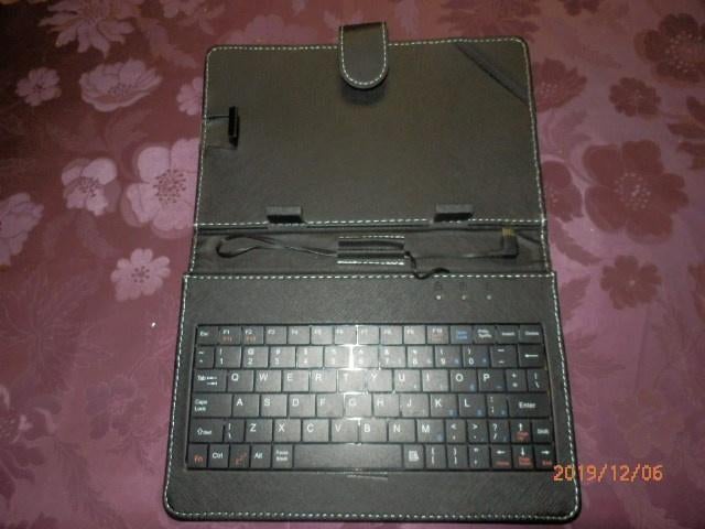 (38) -housse tablette noire + clavier -, Enlèvement ou Envoi, Repliable, Comme neuf, Qwerty