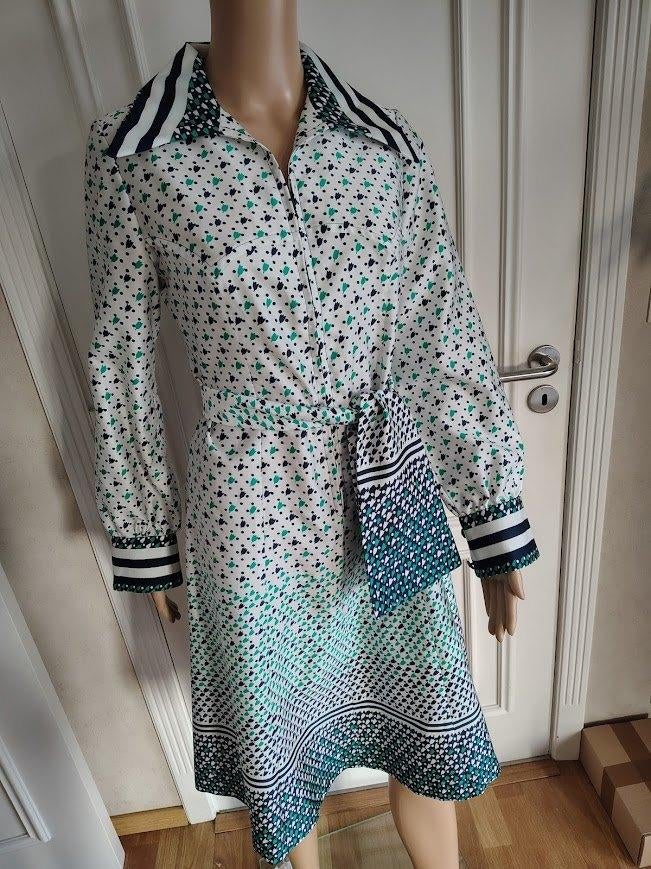 mooie vintage jurk met bijhorende riem, Maat 38/40 (M), Ophalen of Verzenden, Zo goed als nieuw, Vintage